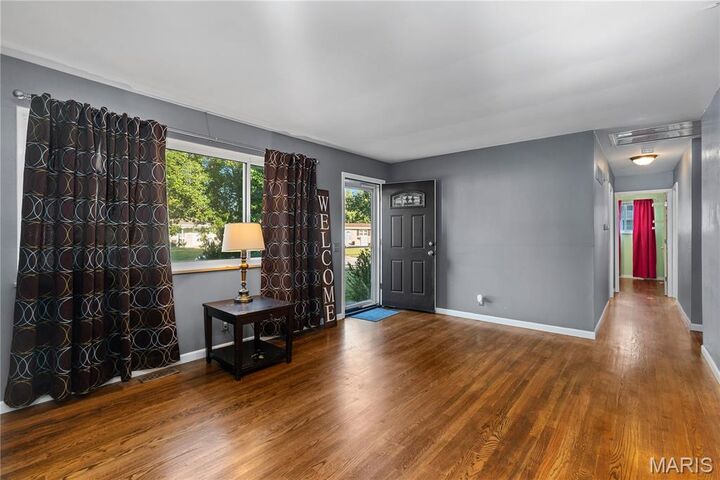 Property Photo:  680 Crabapple Lane  MO 63031 