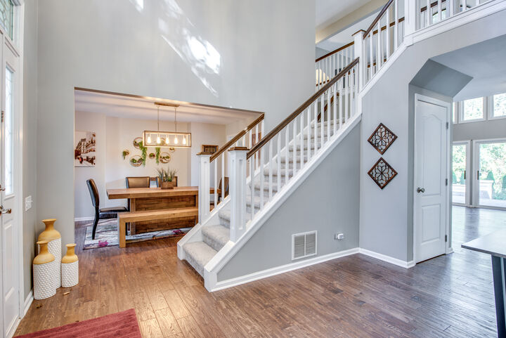 Property Photo:  2518 Adamsway Drive  IL 60502 