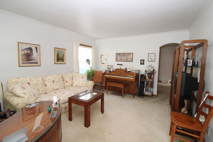 Property Photo: 5431 N Natoma Avenue IL 60656
