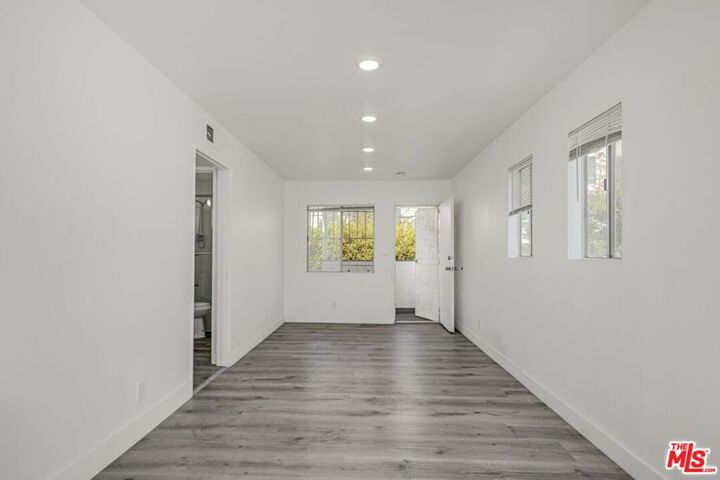 Property Photo: 124 S Almont Drive 1 CA 90211