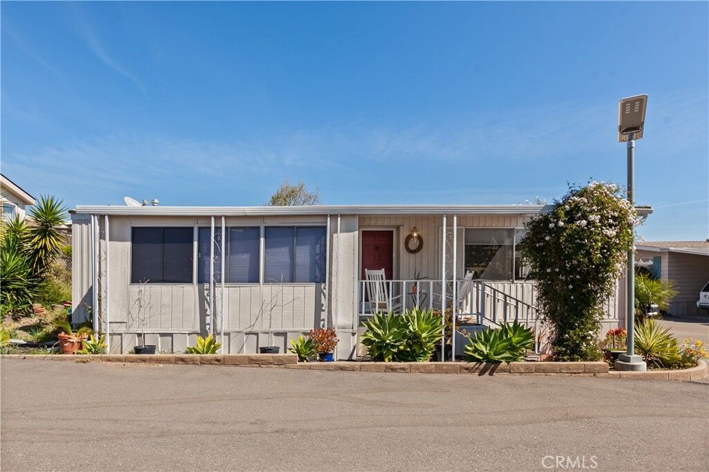 Property Photo:  1716 Carolyn Drive 106  CA 93405 