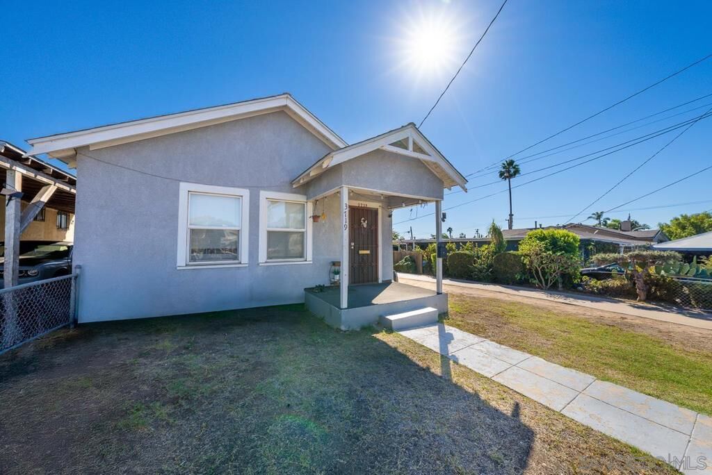 Property Photo:  3719 21 Clinton St  CA 92113 