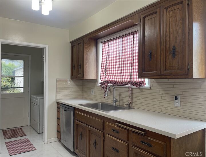 Property Photo:  15041 Cedarsprings  CA 90603 