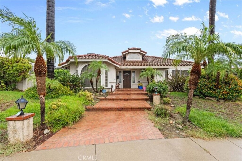 Property Photo: 1152 N Redding CA 91786