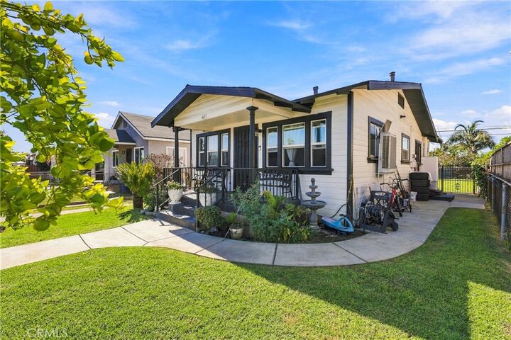 Property Photo:  947 S Vancouver Avenue  CA 90022 