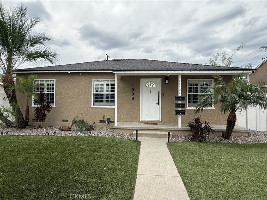Property Photo:  11306 Rosecrans 2  CA 90650 