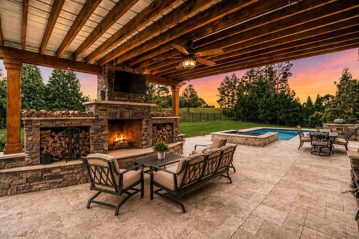 Property Photo:  9405 Big Horn Rdg  TN 37027 