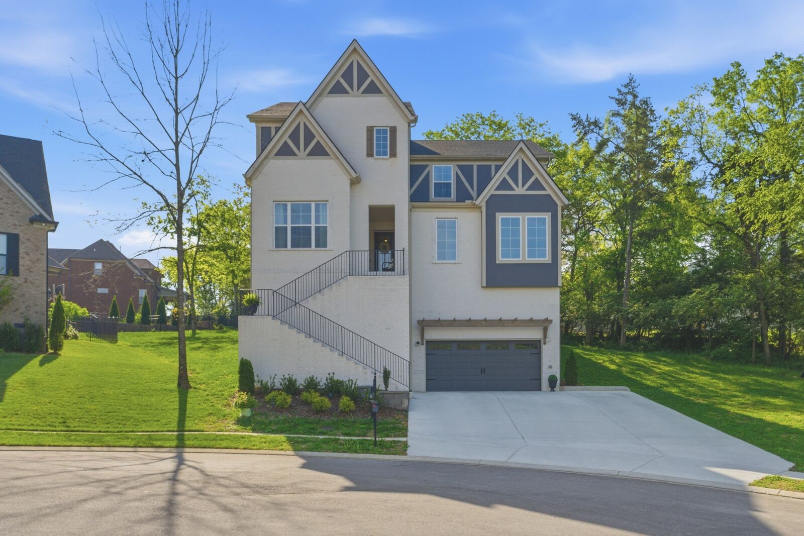 Property Photo: 383 Arrow Ct TN 37075