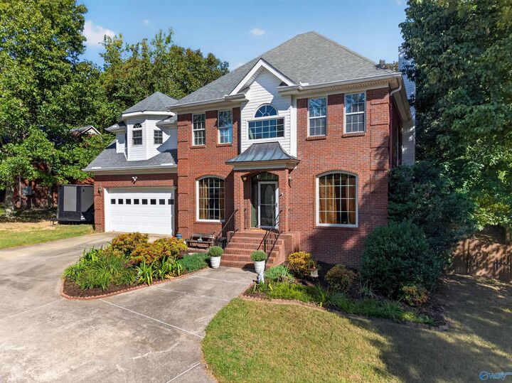 Property Photo:  113 Given Cove  AL 35754 