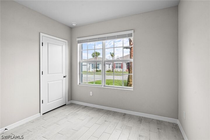 Property Photo:  2965 Ernest Way  FL 33905 