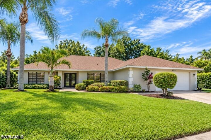 Property Photo:  2370 Pine Woods Circle 35  FL 34105 