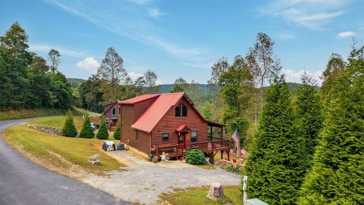 Property Photo: 140 Carolina Fox Circle NC 28906