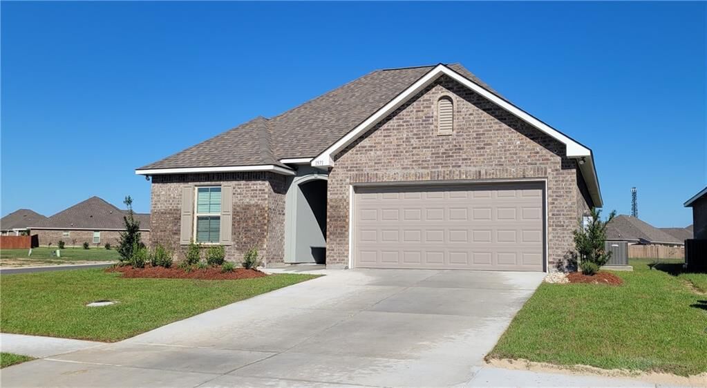 Property Photo:  1571 South Plains Avenue  LA 70791 