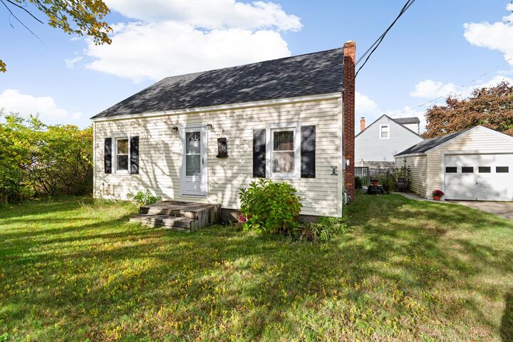 Property Photo:  416 Porters Point Road  VT 05446 