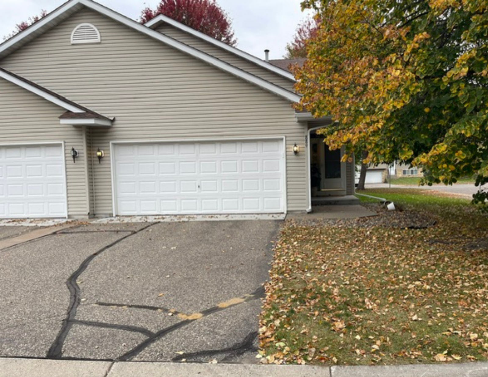Property Photo: 889 125th Drive NE MN 55434