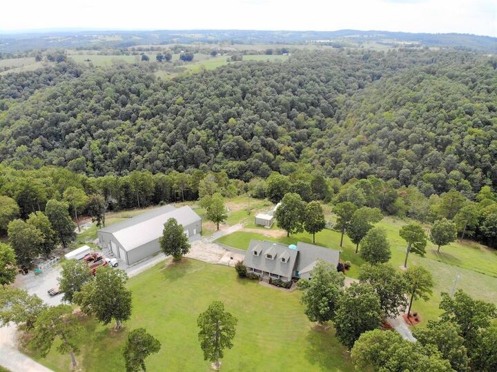 Property Photo: 9961 Rainbow Ridge Road AR 72662