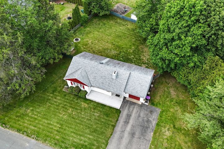 Property Photo:  62 Clayton Road  MA 01040 