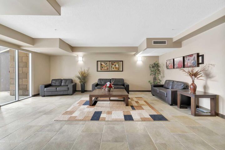 Property Photo:  4102 69 Avenue 203  AB T9V 7K5 