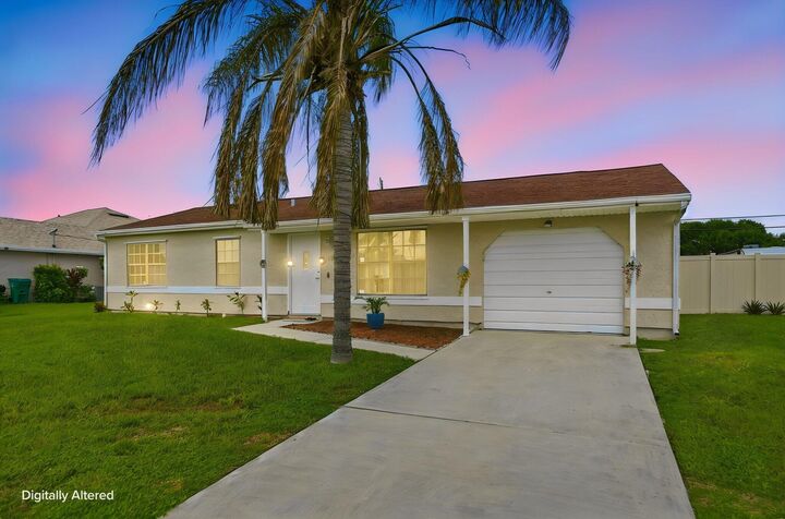 Property Photo:  621 SW Stillman Avenue  FL 34953 