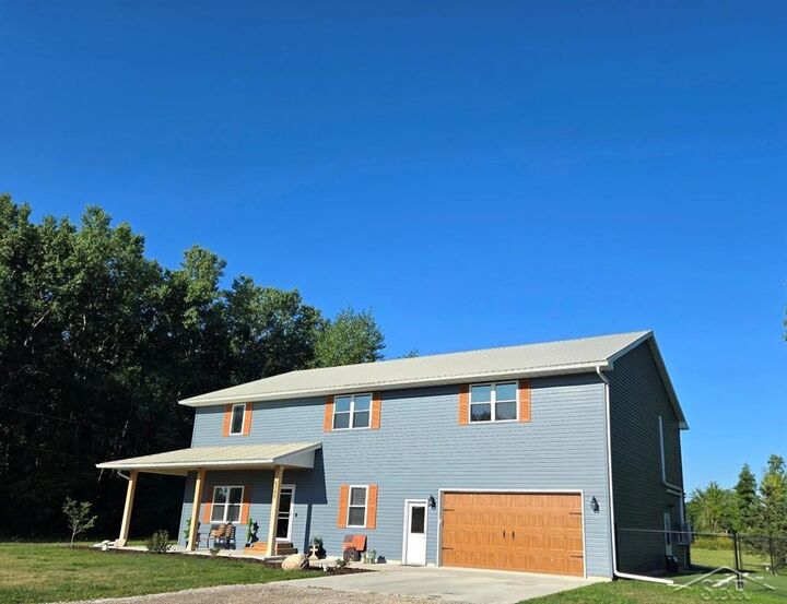 Property Photo:  6785 N Michigan Road  MI 48604 