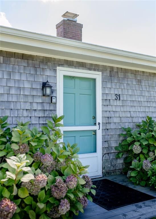 Property Photo:  31 Beach Drive  RI 02837 
