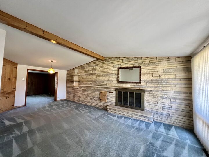 Property Photo:  1105 N 7th  KS 67005 