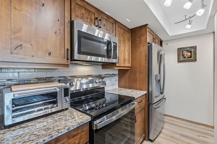 Property Photo:  1610 Lakeview Terrace 102A  CO 80443 