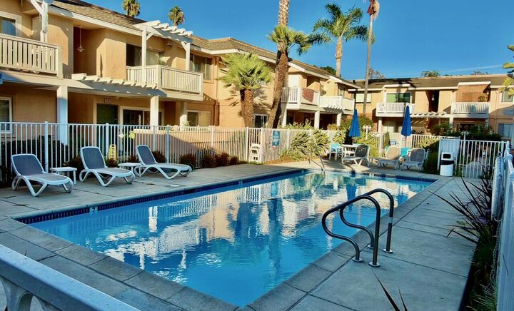 Property Photo: 3663 San Remo Drive Apt 5G CA 93105