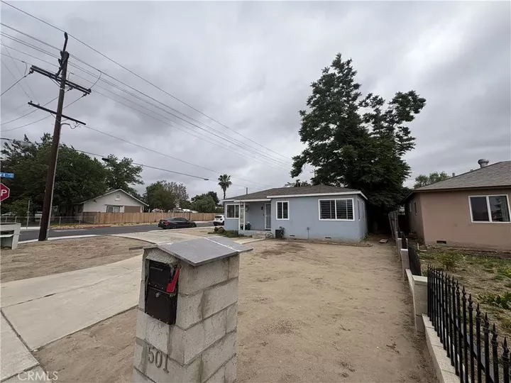 Property Photo:  501 W Latham Avenue  CA 92543 