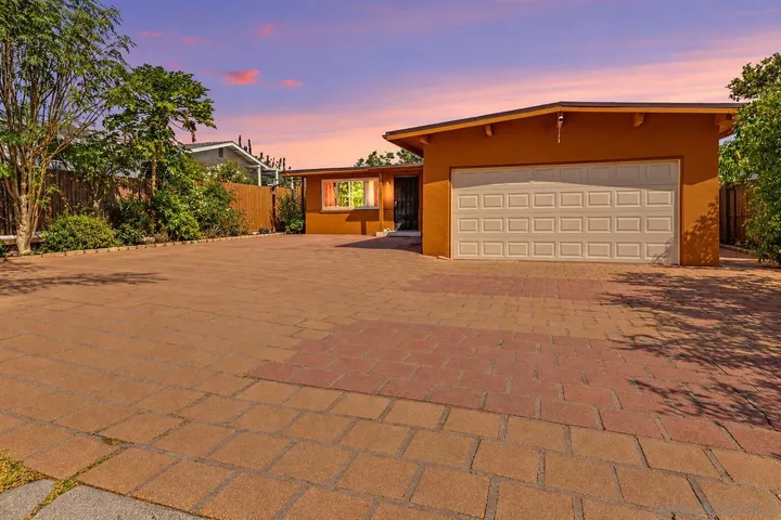 Property Photo:  753 Sacramento  CA 91977 