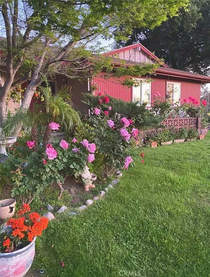Property Photo: 7222 Dos Rios Drive CA 91042