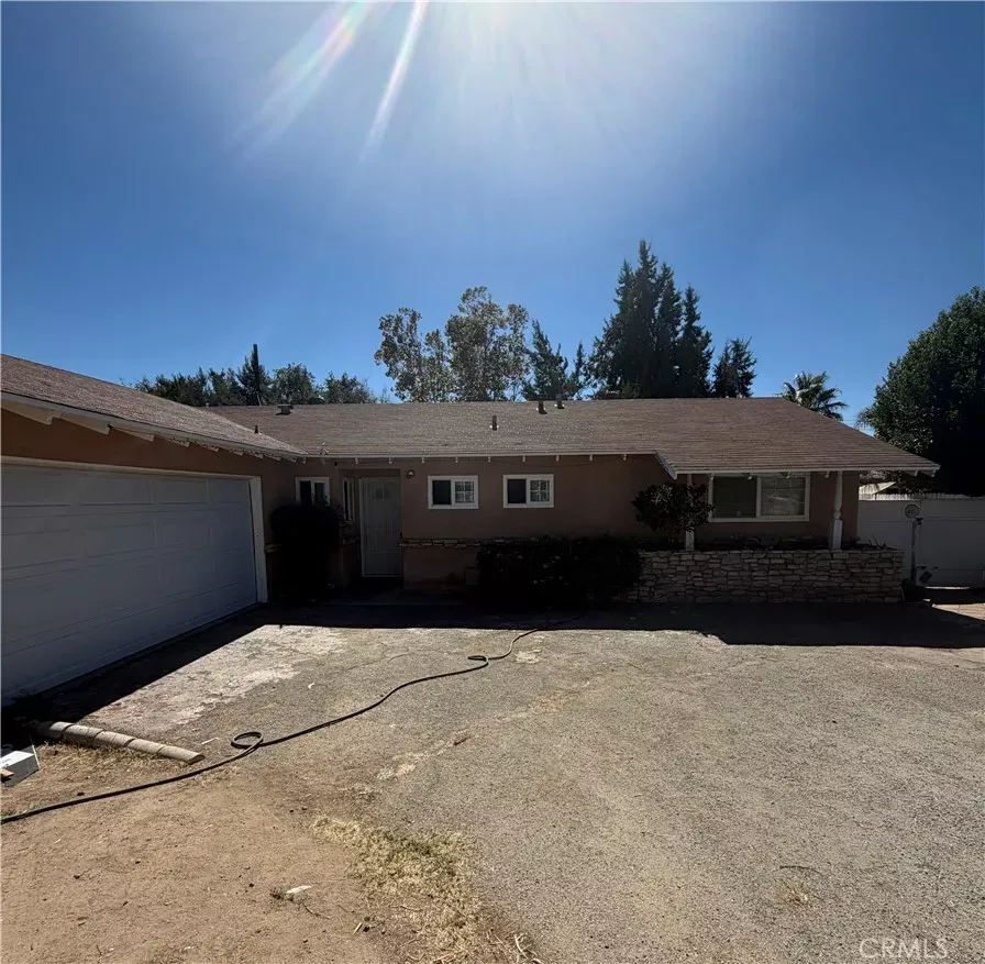 Property Photo:  604 Pendleton Road  CA 92220 