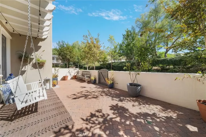 Property Photo:  66 Amy Way  CA 92694 