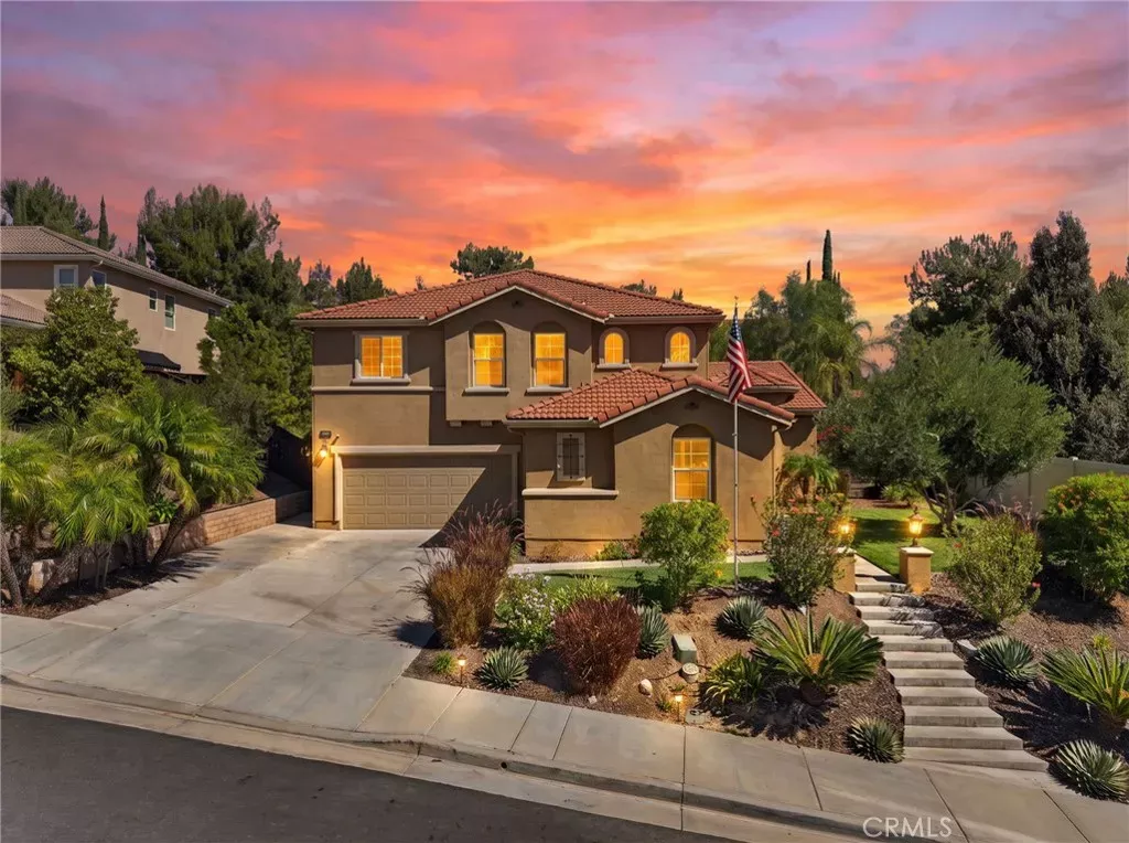 Property Photo:  42111 Majestic Court  CA 92592 