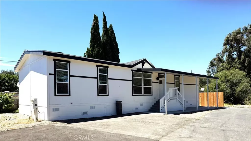 Property Photo: 9278 N Highway 101 38 CA 93440