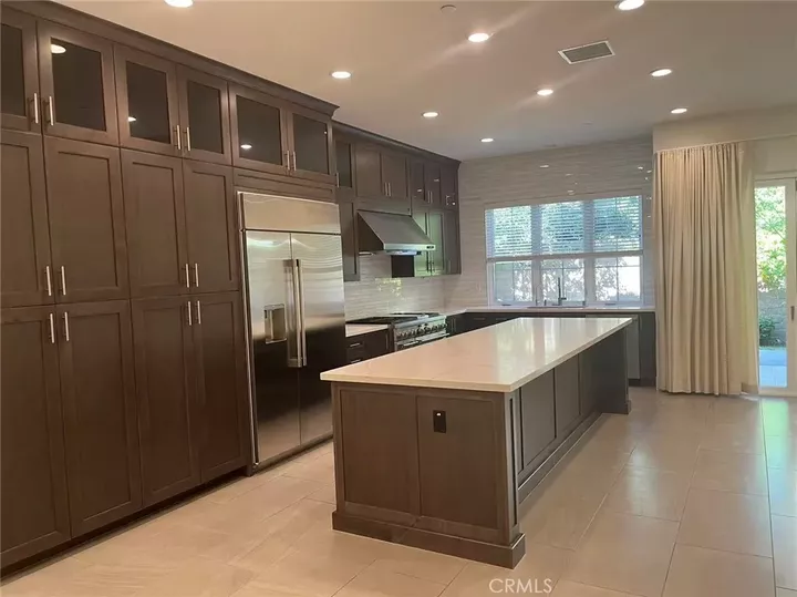 Property Photo:  67 Rockinghorse  CA 92602 