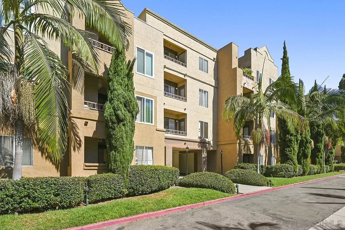 Property Photo: 3550 Lebon Dr 6227 CA 92122