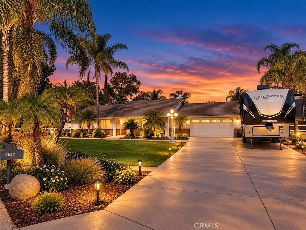 Property Photo:  17832 El Mineral  CA 92570 