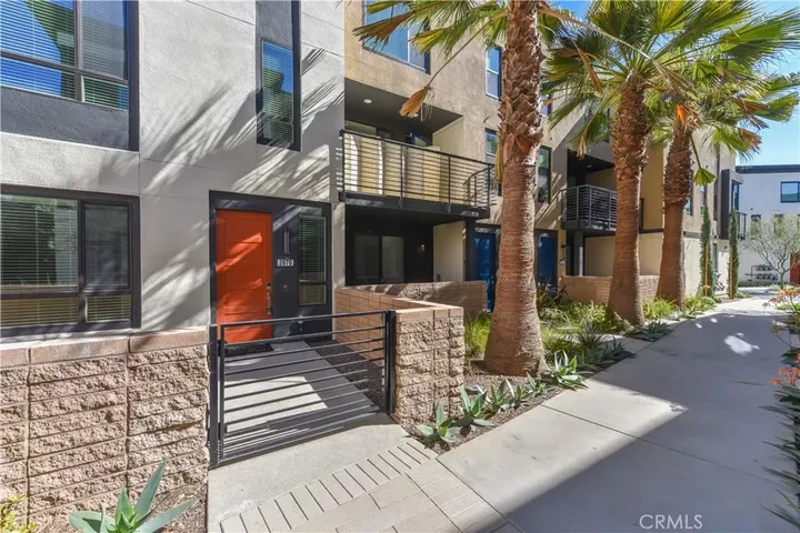 Property Photo:  2870 N Glassell Street  CA 92865 