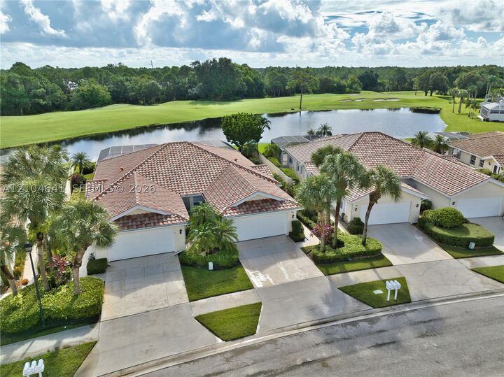 Property Photo:  7881 SE Spicewood Cir  FL 33455 