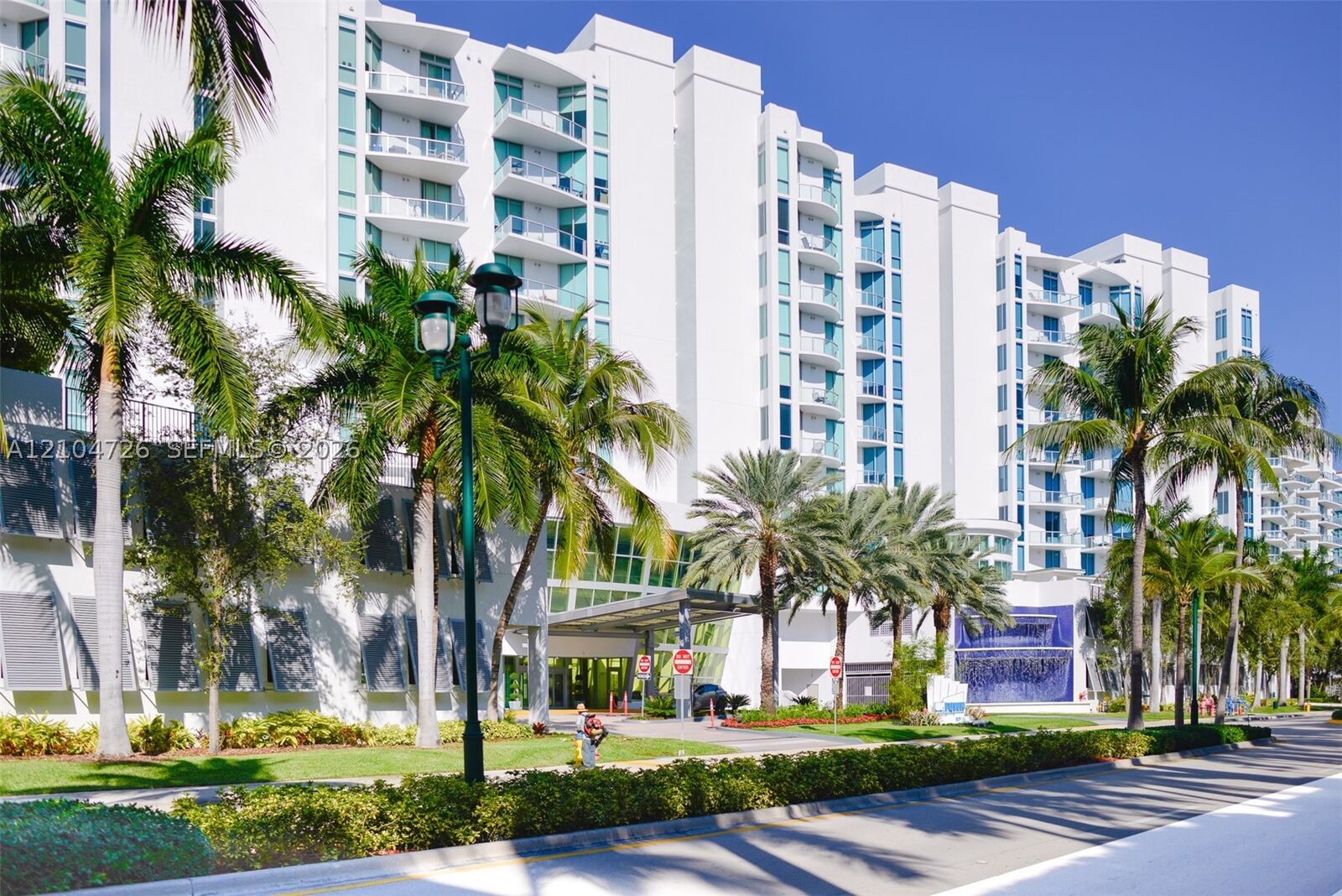 Property Photo:  3029 NE 188th St 516  FL 33180 