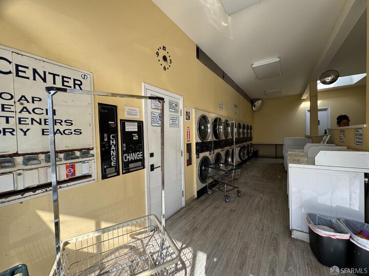 Property Photo: 1452-1454 48th Avenue CA 94122