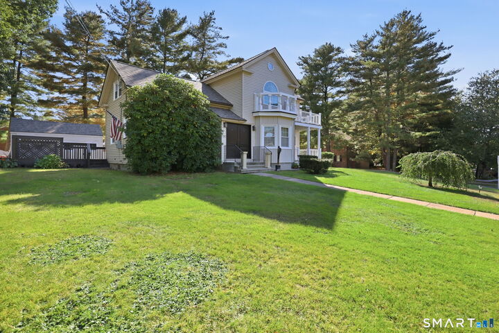Property Photo:  292 Charter Oak Street  CT 06040 