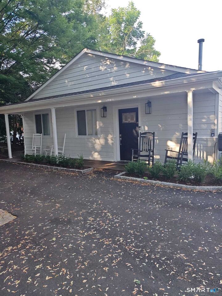 Property Photo:  41 Valley Road Cottage  CT 06831 
