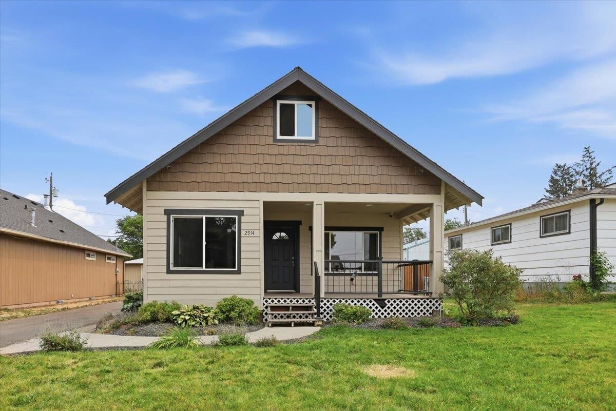 Property Photo:  2914 N Nelson St  WA 99207 