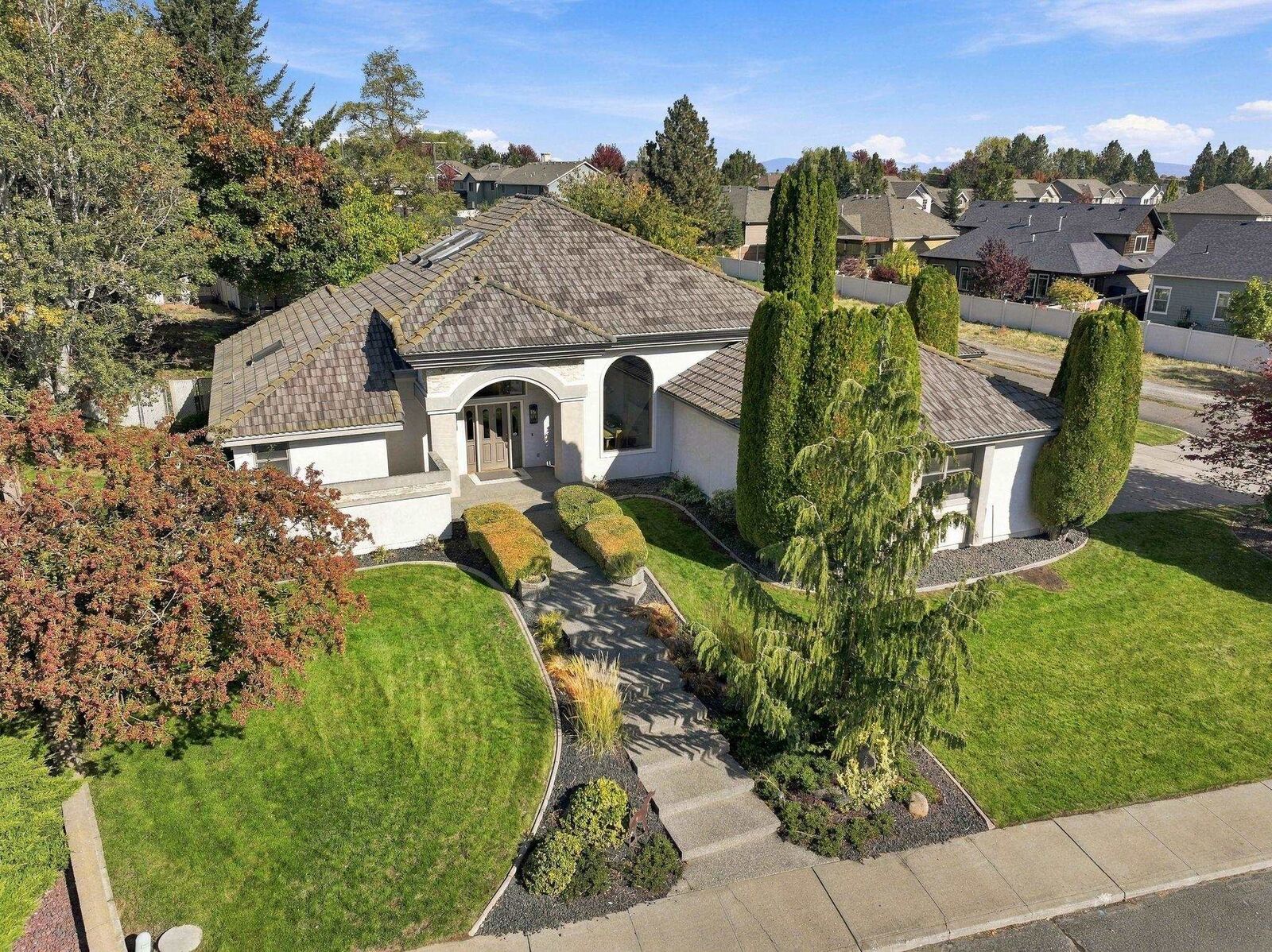 Property Photo:  2902 W Horizon Ave  WA 99208 
