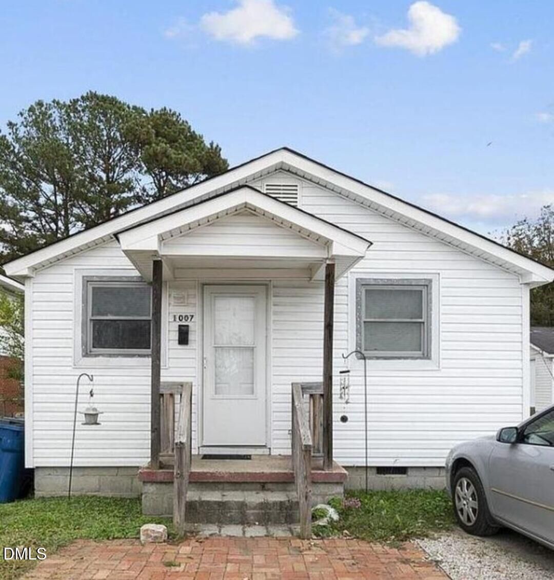 Property Photo: 104 Short Street NC 28334