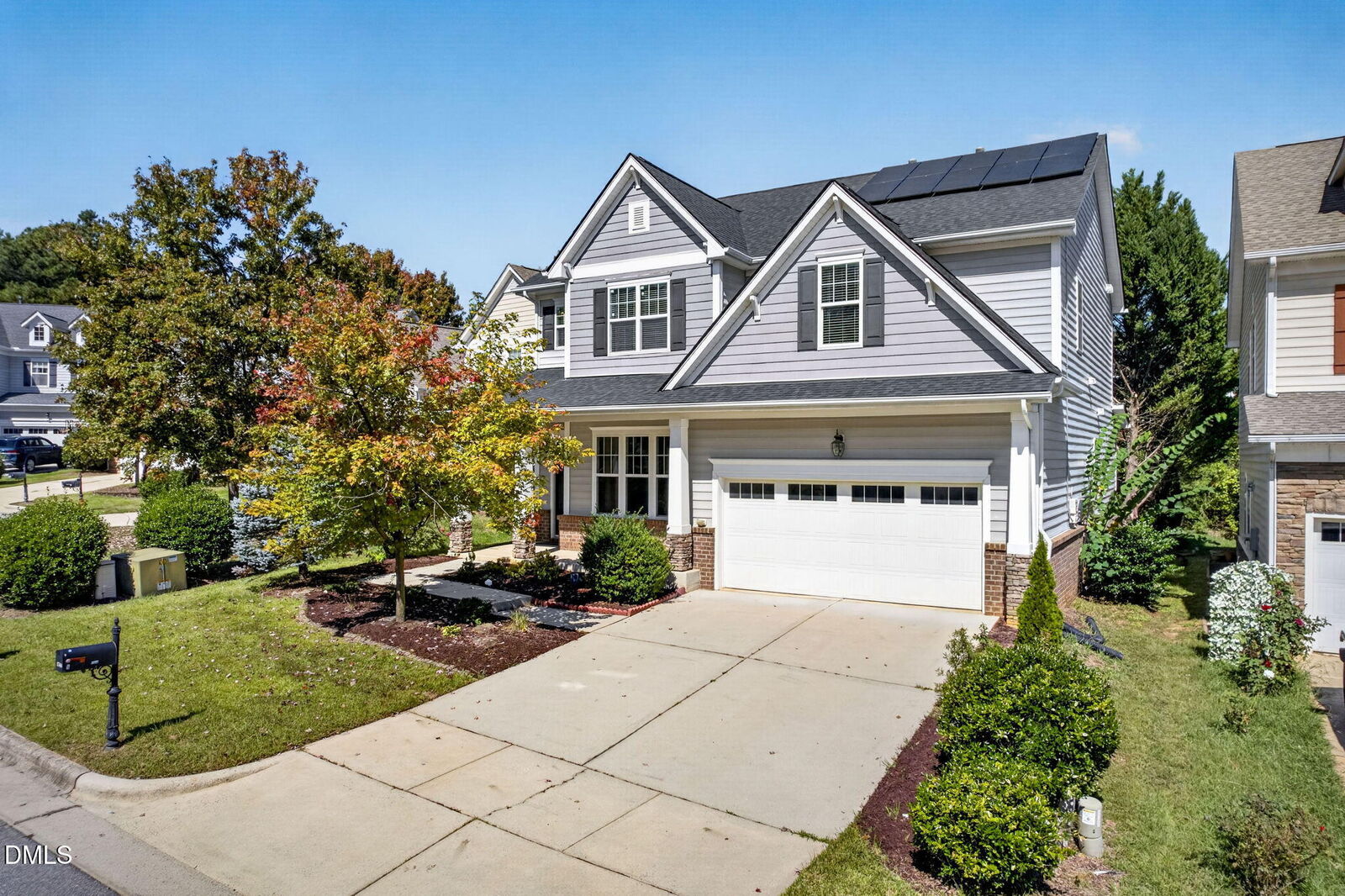 Property Photo: 1748 Laurel Park Place NC 27511