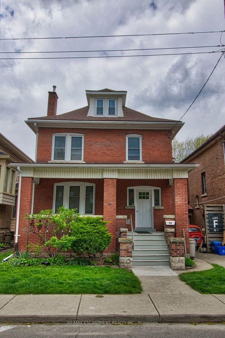 Property Photo: 70 Spadina Avenue 2 ON L8M 2X1