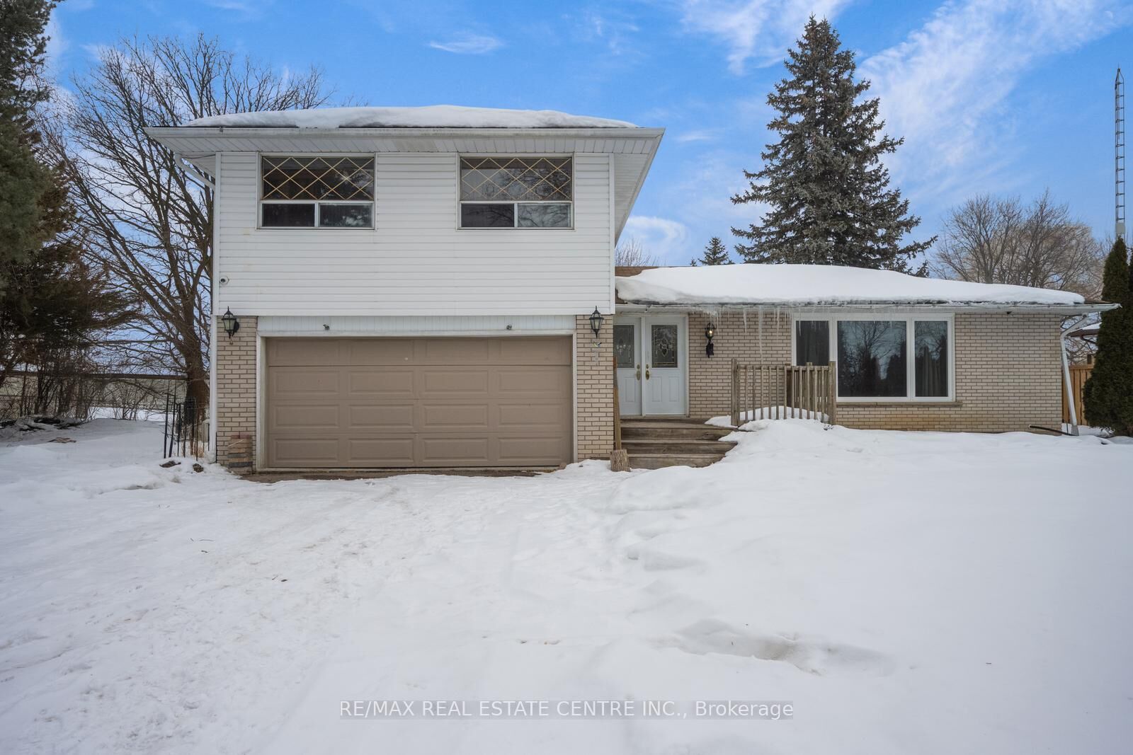 Property Photo:  12391 Heritage Road  ON L7C 1T8 